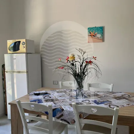 Marks House - A 300m By Cala Salento Apartment *