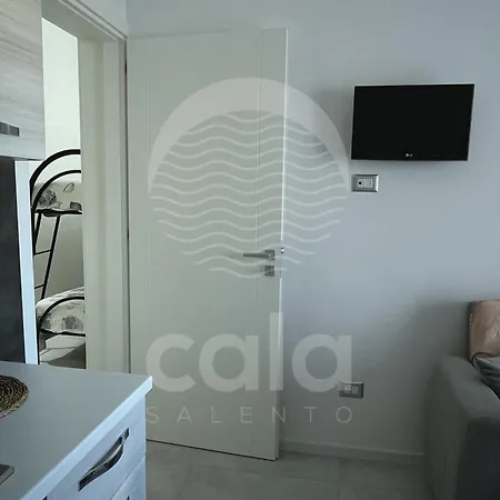 Marks House - A 300m By Cala Salento Apartment *